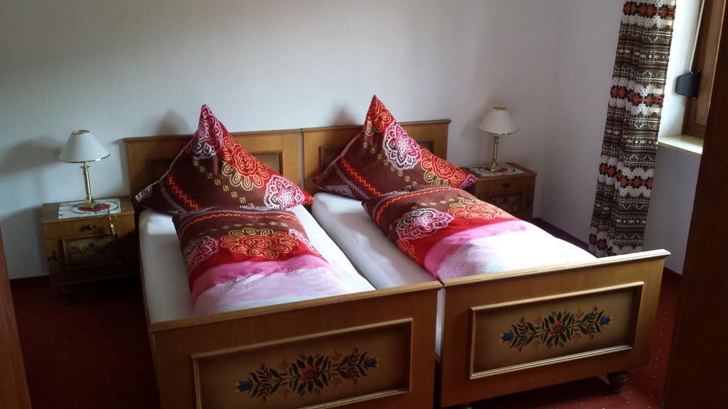Pension Lischenhof Ehrwald Dış mekan fotoğraf