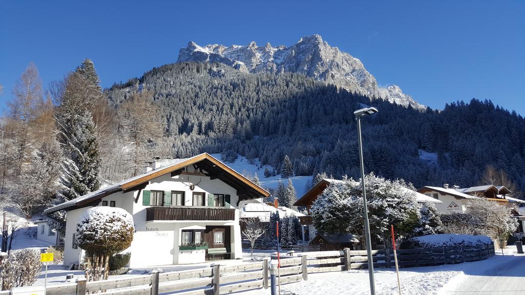 Pension Lischenhof Ehrwald Dış mekan fotoğraf